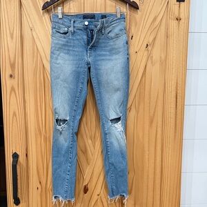 Lucky Brand Light Blue Distressed Skinny Jeans